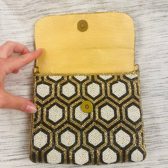 From St. Xavier Black White Gold Beaded Clutch Removable Chain Deco MCM NWOT - Picture 3 of 9
